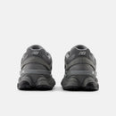 Tênis New Balance 9060 Team Away Grey Cinza
