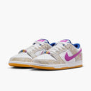 RAYSSA LEAL X Nike dunk low SB
